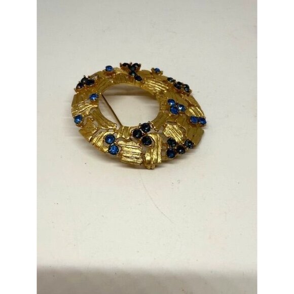 Vintage Unsigned Gold Tone Blue Rhinestone Round Brooch - Picture 5 of 6
